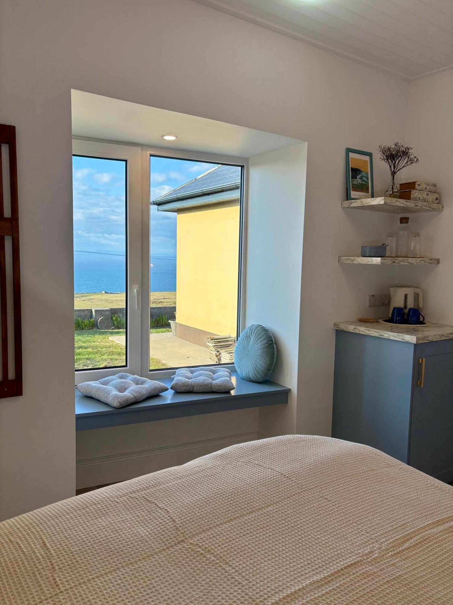 Ocean View Guestrooms Дулин Стая снимка