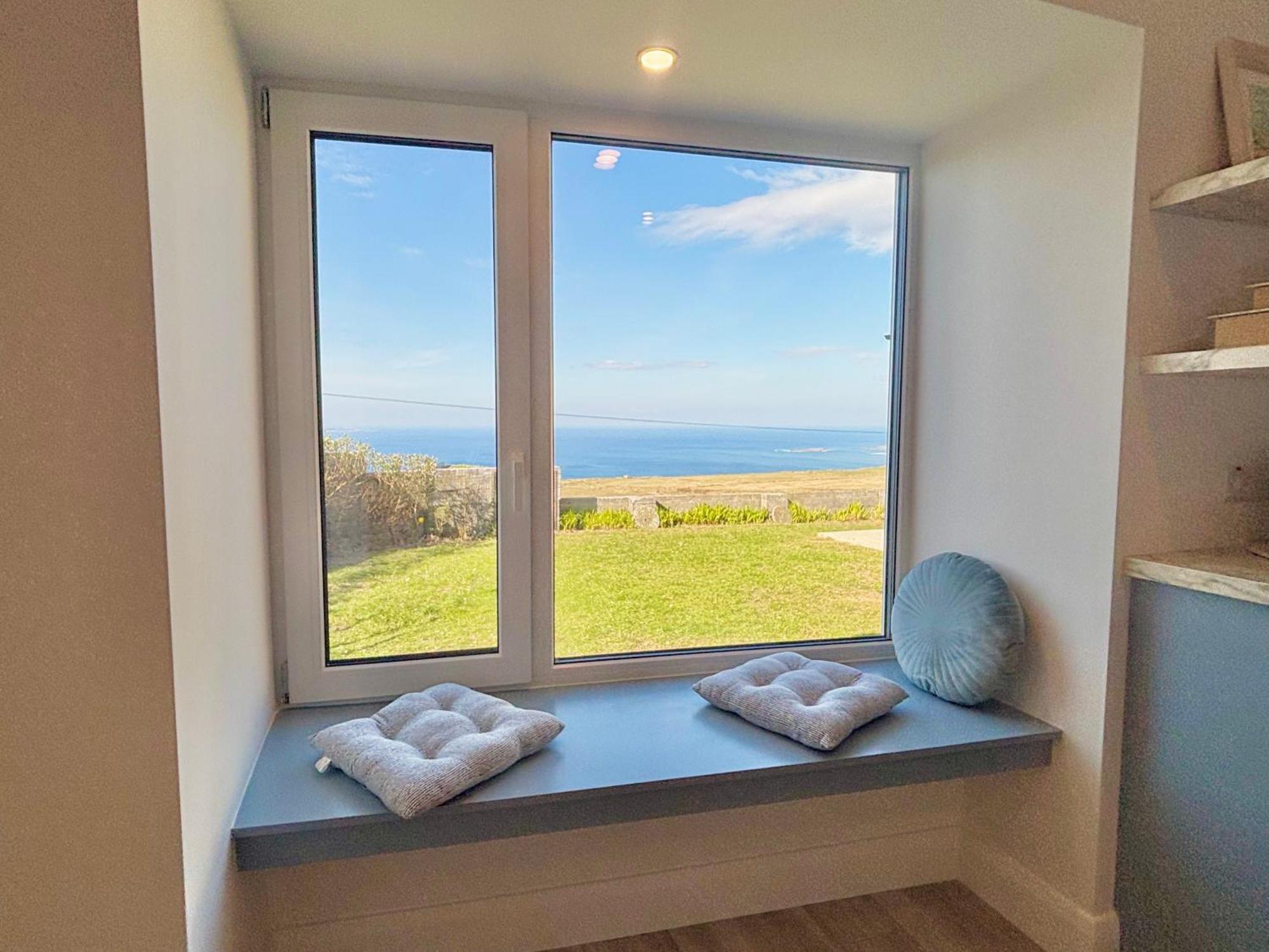 Ocean View Guestrooms Дулин Екстериор снимка